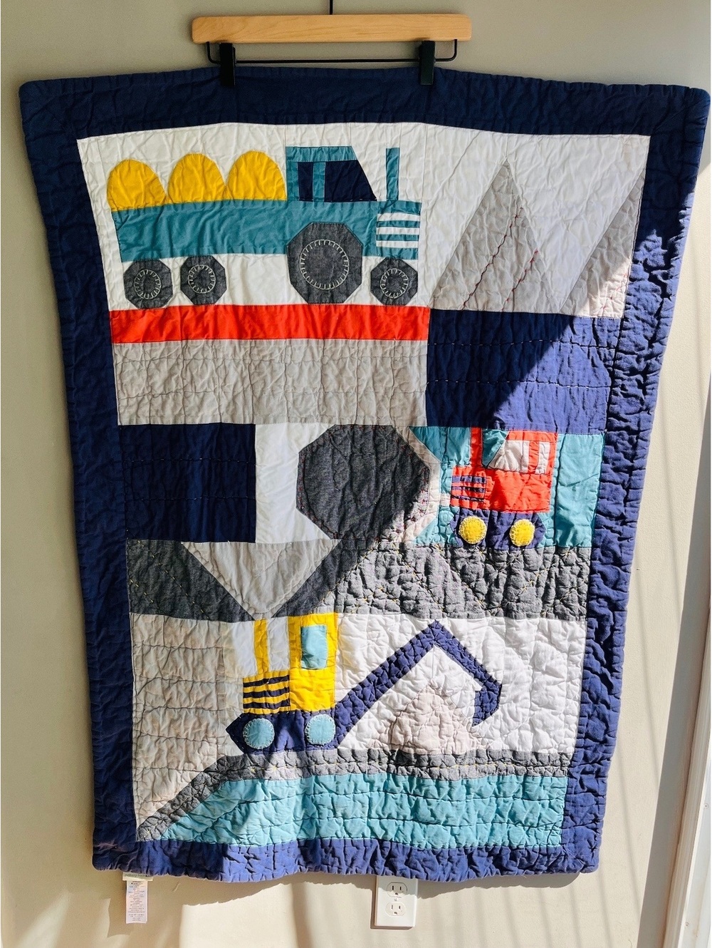 Pottery Barn Kids Jax Construction Toddler Quilt - Retired - EUC